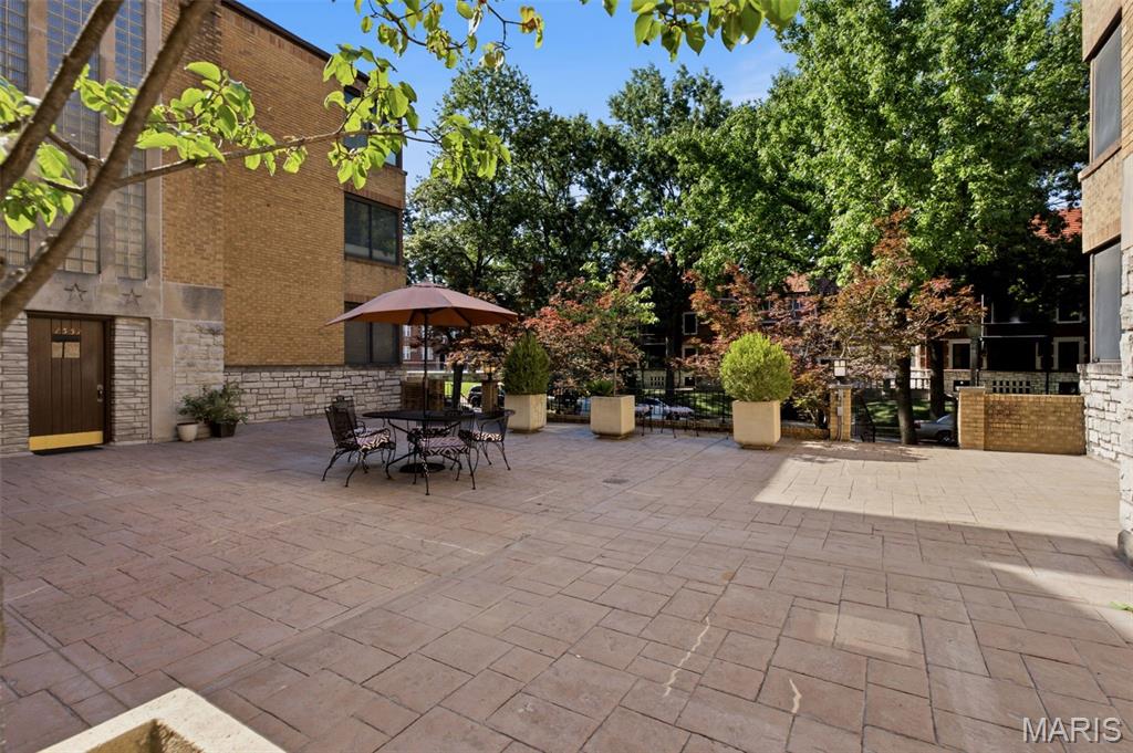 Byron Place Condo - Residential