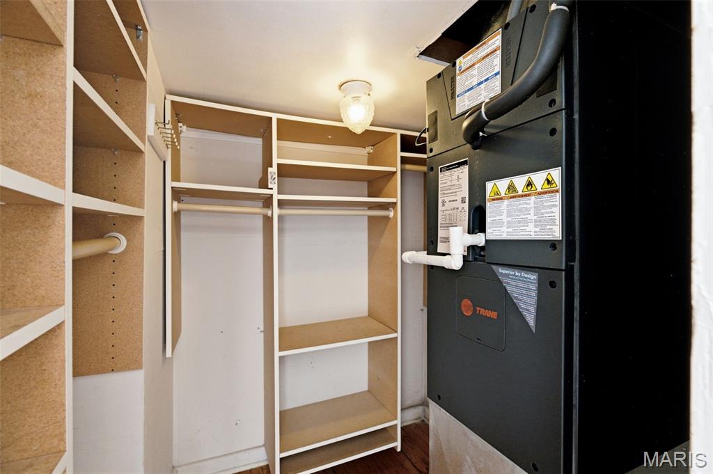 Byron Place Condo - Residential