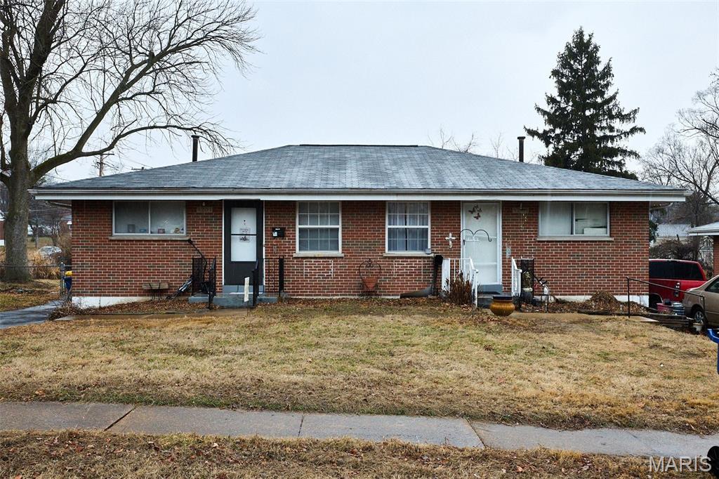 Welcome to 3201-3203 Buder Court, a charming duplex located in the city of Saint Ann, MO. This property features 2 bedrooms, 1 bathroom, hardwood floors, and a fenced yard on a level lot. With long-term tenants already in place, this is a great investment opportunity for those looking to add to their portfolio. The basement provides extra storage space, and the convenient location offers easy access to nearby amenities. Don't miss out on this fantastic property in Saint Ann! Market Value rent $1025-$1050 per unit. Increased income potential!  Have a PASSED Occupancy.