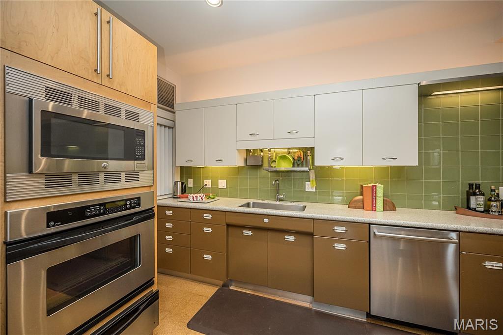 Lindell Add 02 - Residential