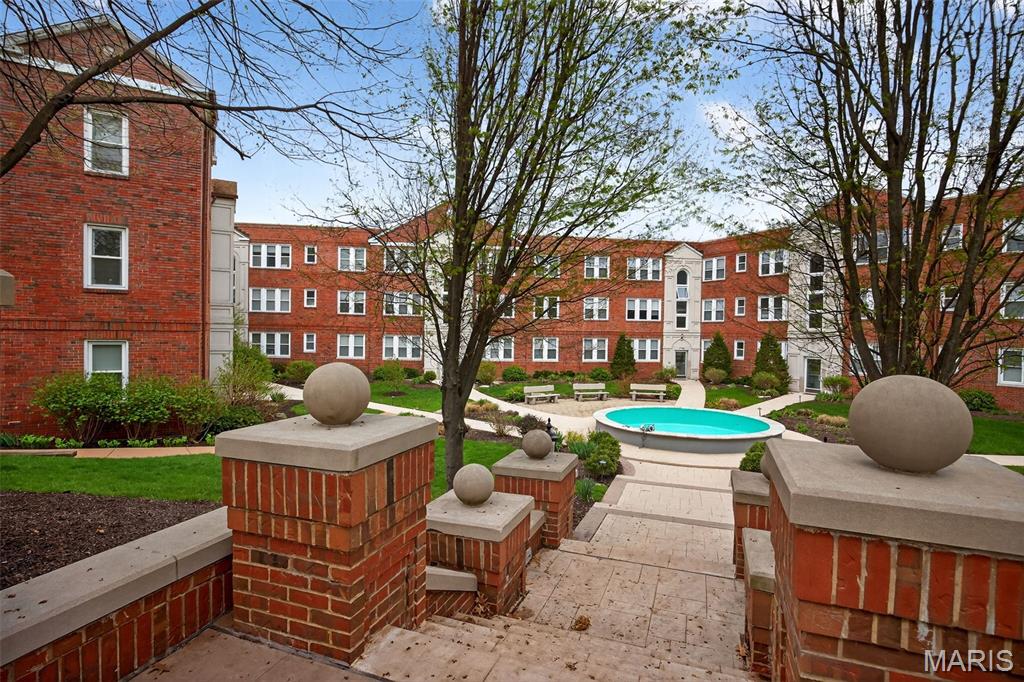Fountain View - Residential