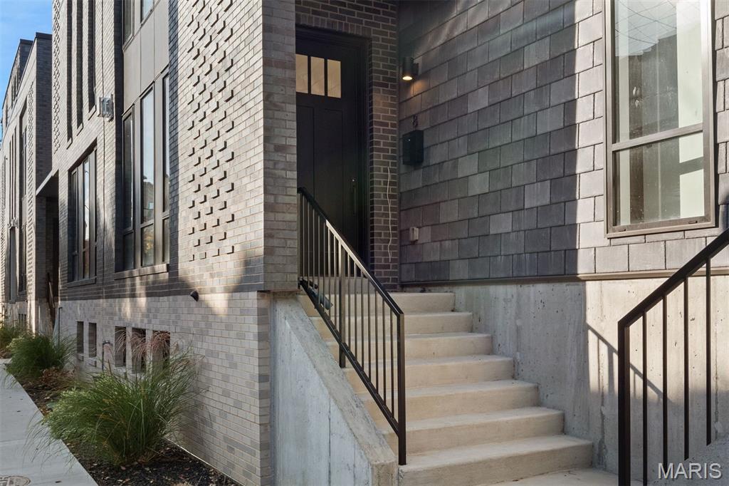 Artizen on West Pine - Residential