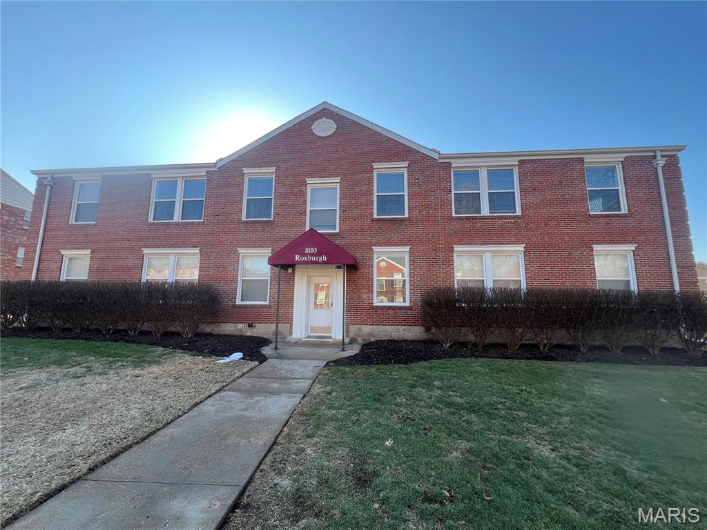 8110 Roxburgh Drive Condo - Residential Income