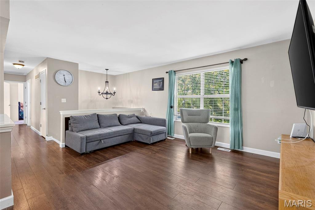 Lexington Square #6 Resub - Residential