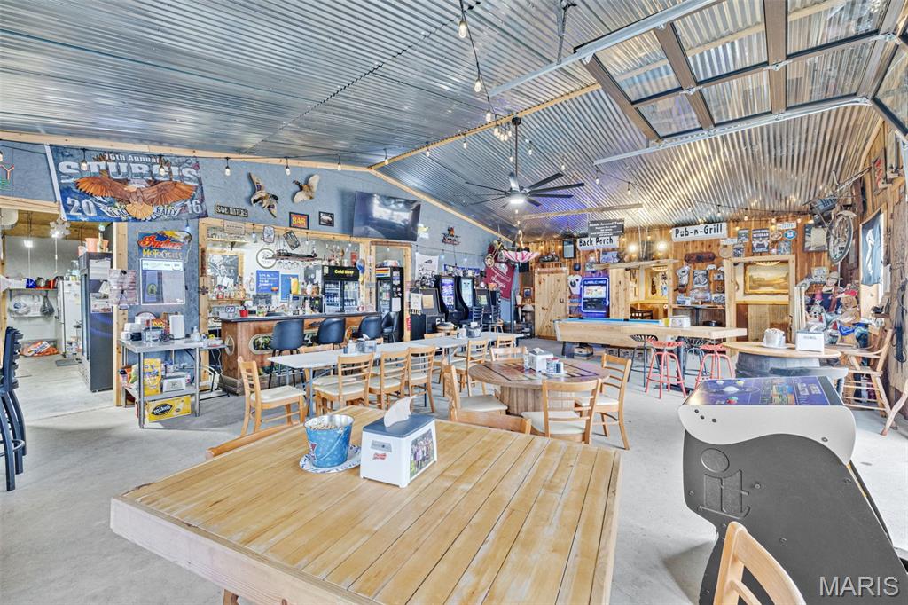 Pilot Knob - Commercial Sale