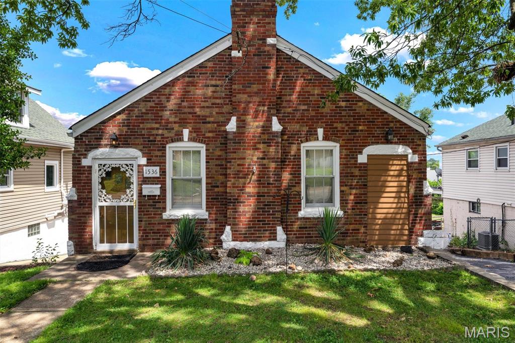 Welcome to this well-maintained 2-bedroom, 1-bath ranch in the desirable Franz Park area! The main level offers a comfortable layout featuring a spacious living room, separate dining room, and two bedrooms. The partially finished walkout basement provides additional living space and includes a versatile sleeping area that can also be utilized as the primary bedroom, offering flexibility for a variety of living arrangements. Enjoy outdoor living with a fenced backyard and a detached 2-car garage offering plenty of parking and storage. A screened-in porch located just off the basement walkout creates the perfect spot to relax and enjoy the outdoors. Conveniently located near parks, dining, shopping, major highways, and all that the Franz Park area has to offer, this home is full of potential and ready for its next owner.