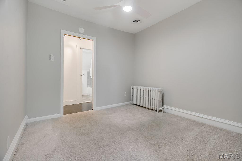 Tuxedo Park - Residential