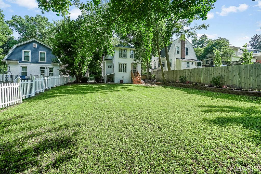 Tuxedo Park - Residential