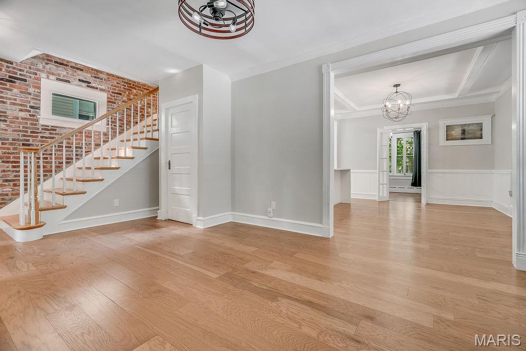Tuxedo Park - Residential