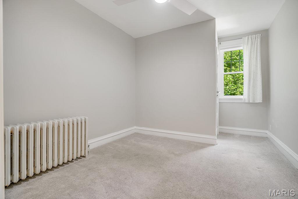 Tuxedo Park - Residential