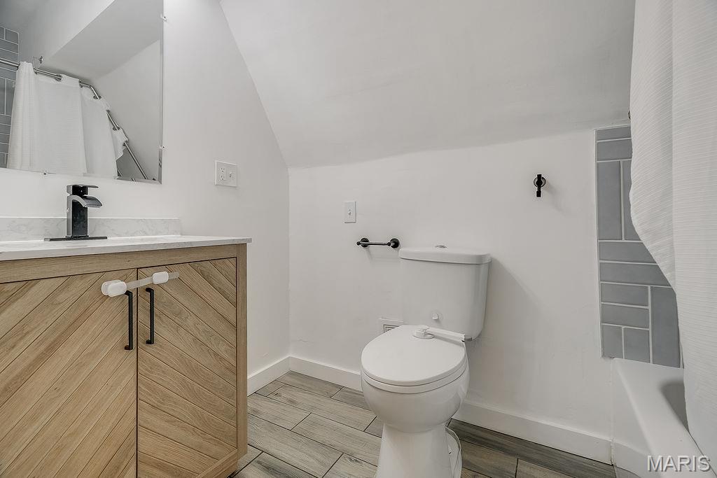 Tuxedo Park - Residential