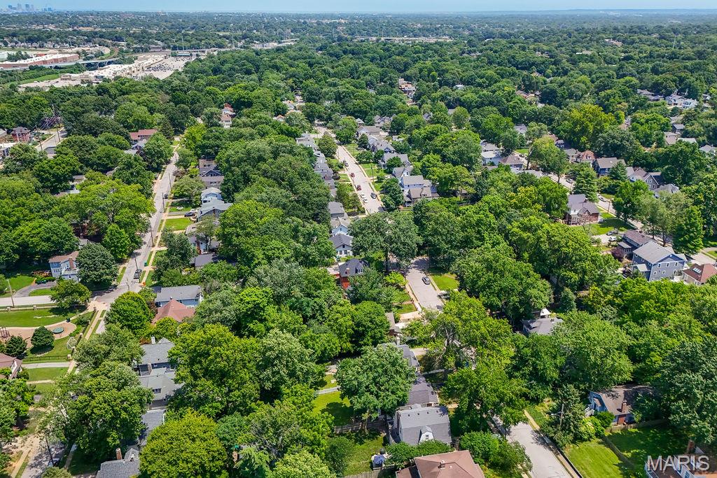 Tuxedo Park - Residential