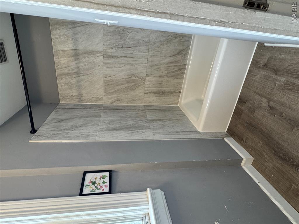 Newport Place Add - Residential