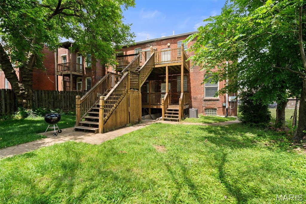 4034-4036 Laclede Condo - Residential