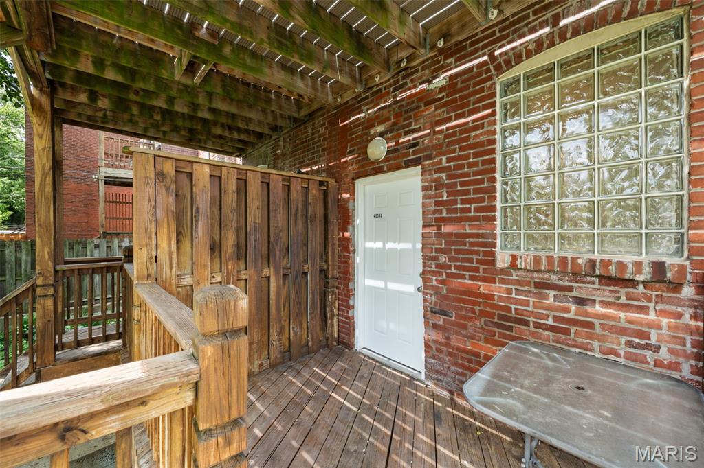 4034-4036 Laclede Condo - Residential