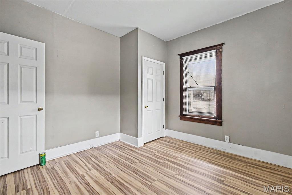 West Walnut Manor - Residential
