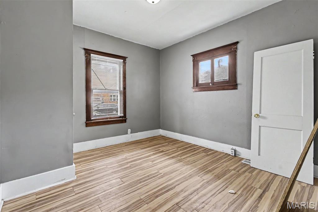 West Walnut Manor - Residential