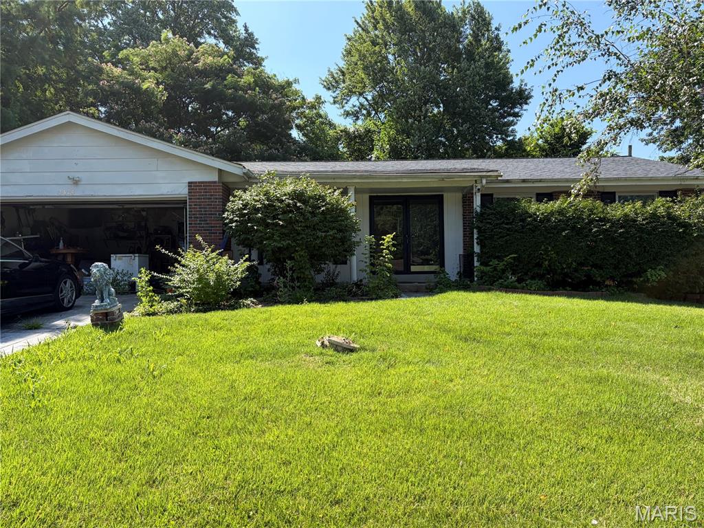 INVESTOR SPECIAL! Unlock the full potential of this 3 - bedroom, 2 - bathroom home offering approximately 1,360 sq ft with a 2 - car garage. Conveniently located with easy highway access and just minutes from a nearby park, this property presents an excellent opportunity for investors, flippers, or buyers looking for their next renovation project. 

The home offers a spacious layout, making it an ideal canvas to bring your vision to life. 

Property is being sold STRICTLY AS IS under a Special Sales Contract. Seller to make no repairs, inspections, warranties, or provide any credits or concessions of any kind. 

Cash or renovation financing preferred. Don't miss this opportunity to transform this property into a beautiful residence or income-producing investment!