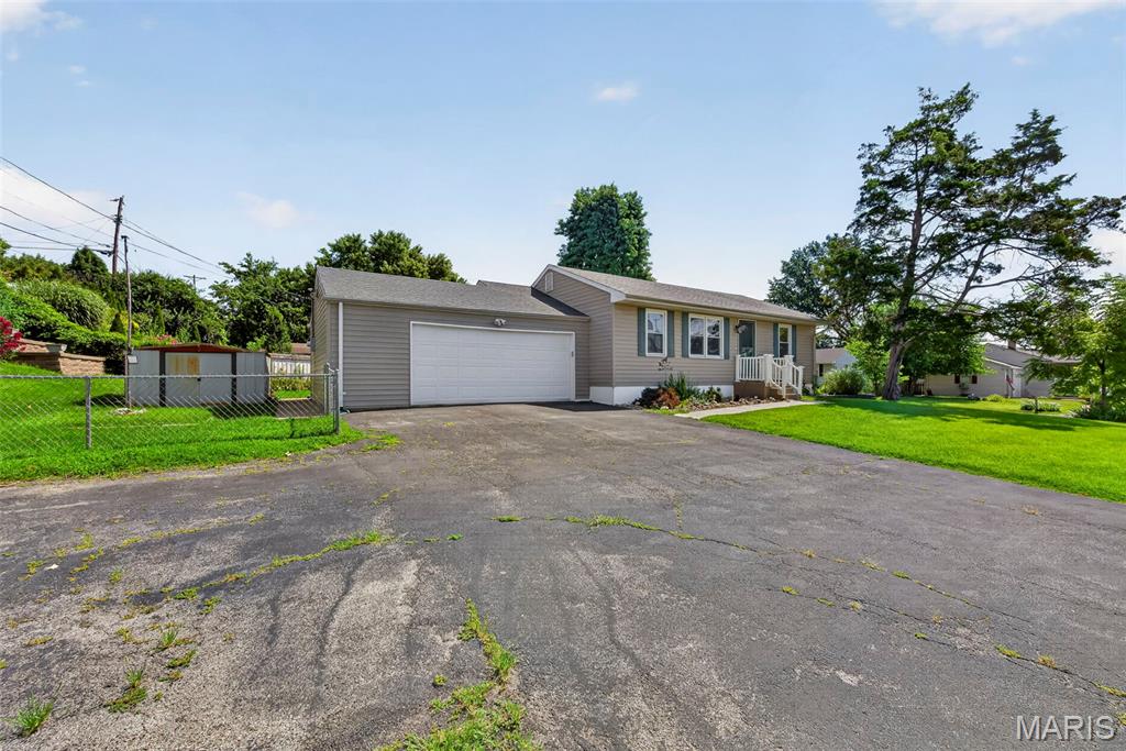 Twin Hollow - Residential