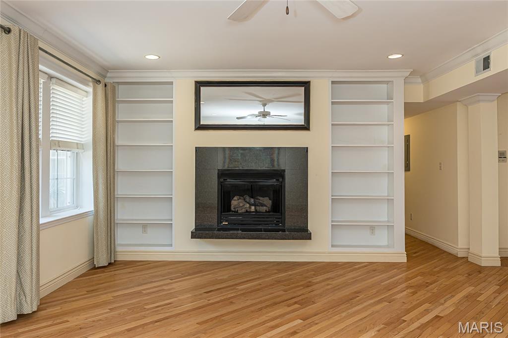 Wydown Place Condo - Residential