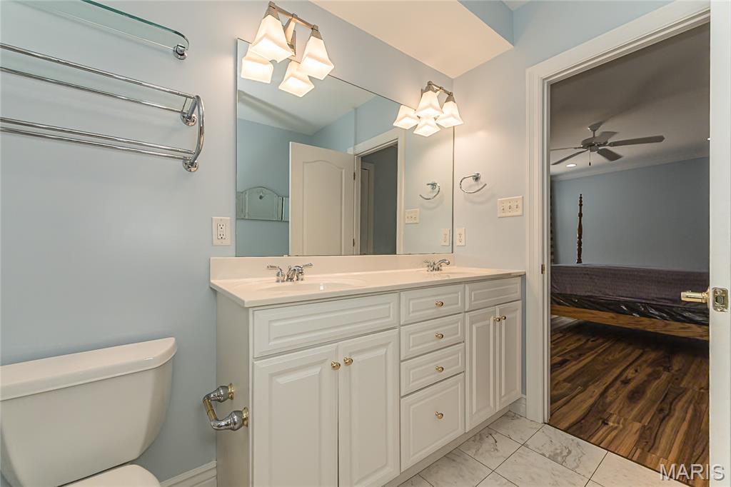 Wydown Place Condo - Residential