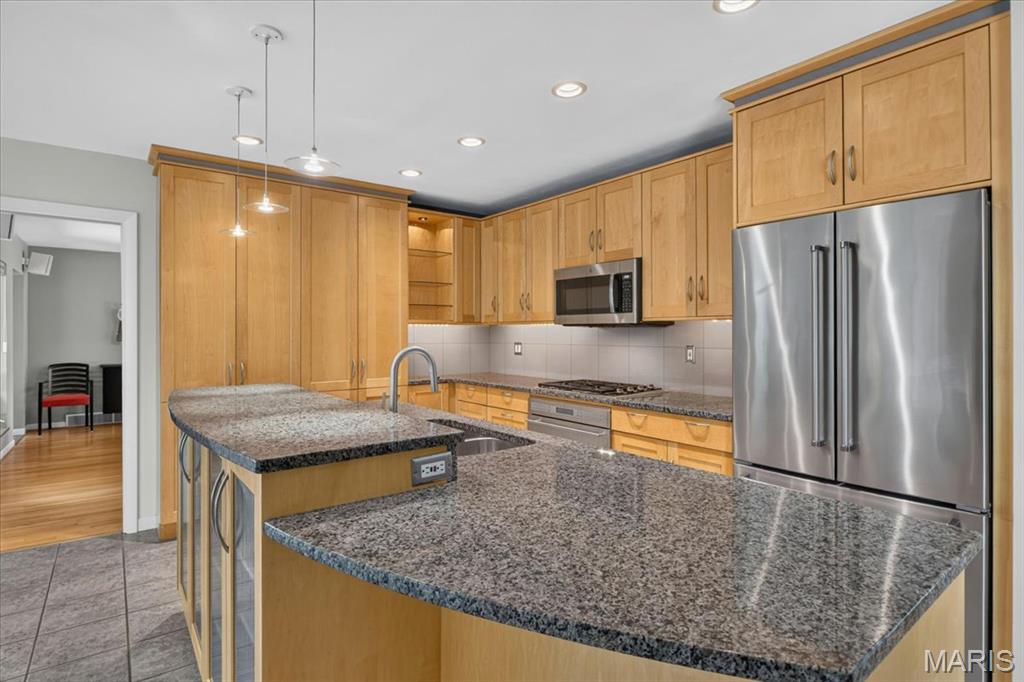 Ladue Meadows 2 - Residential