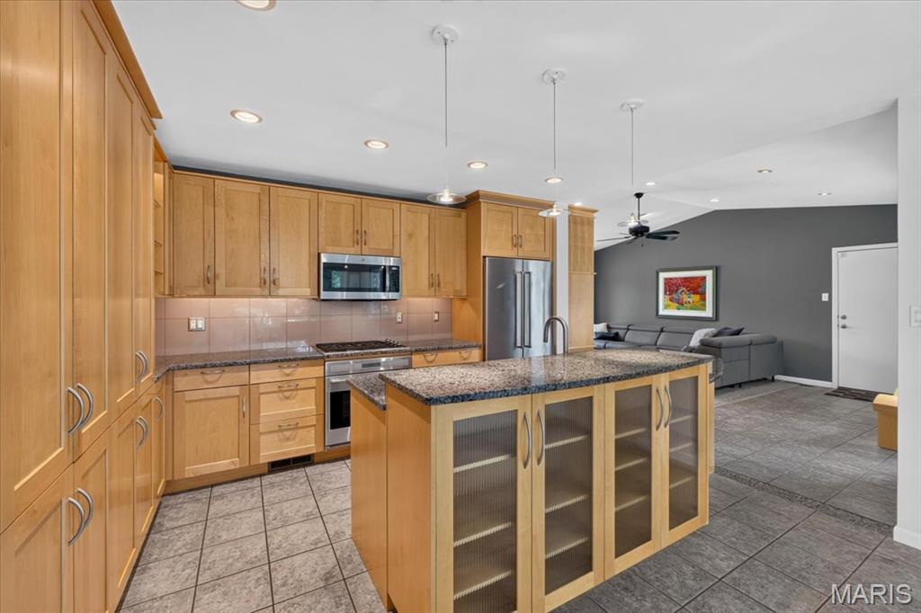 Ladue Meadows 2 - Residential