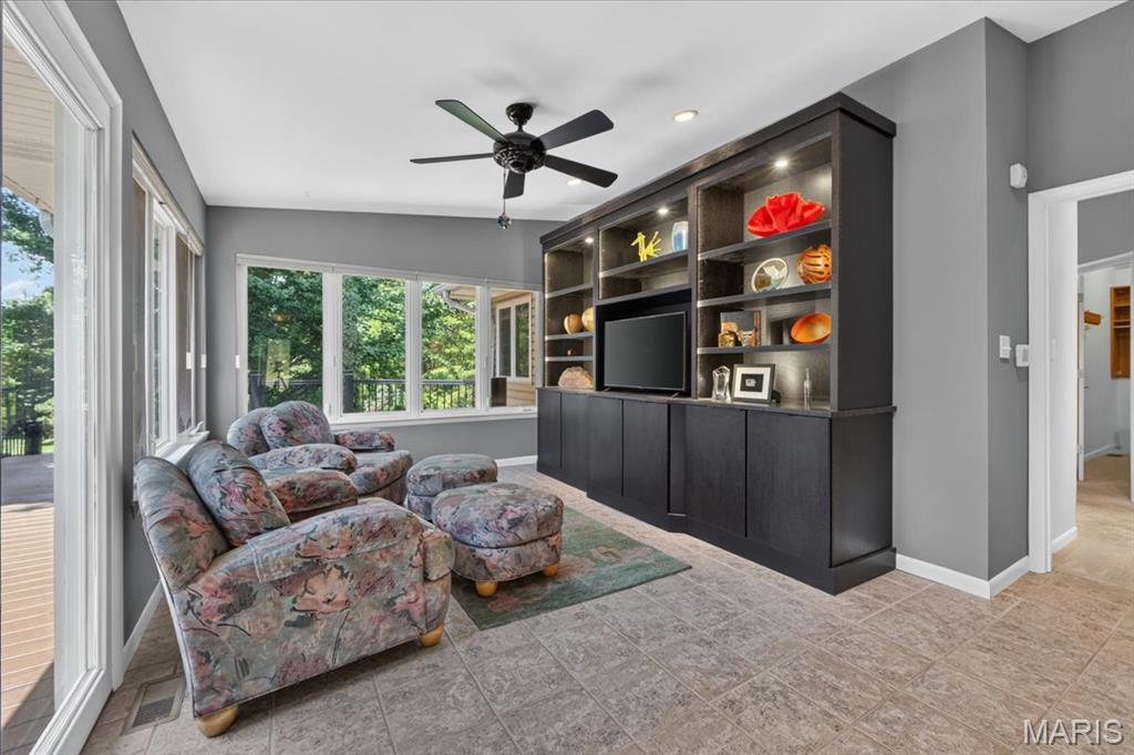 Ladue Meadows 2 - Residential