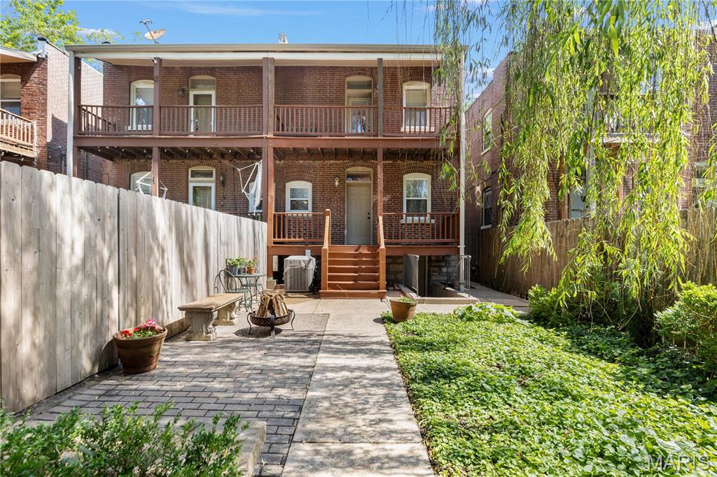 Morrison & Puegnets - Residential
