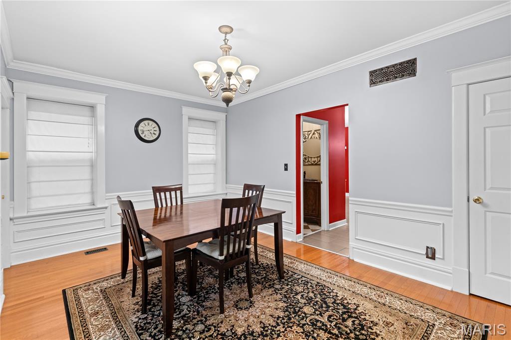 Morrison & Puegnets - Residential