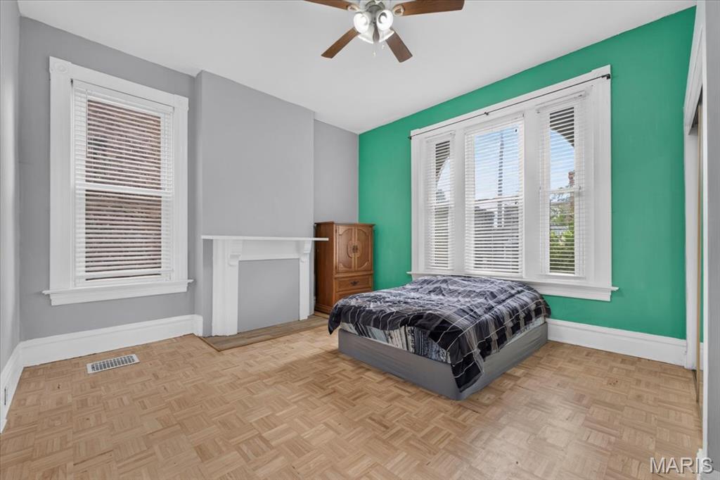 St Louis Commons Add - Residential