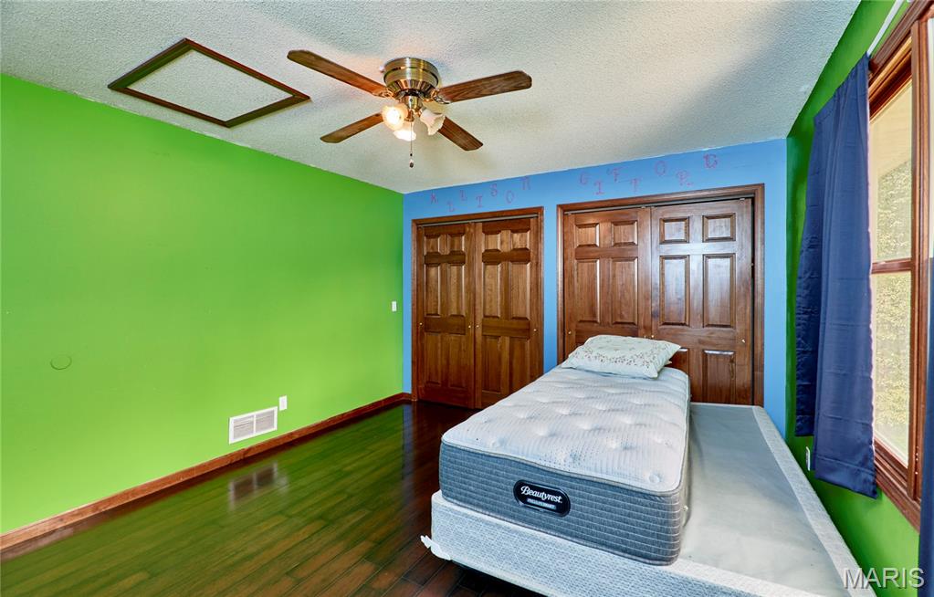 Country View Acres - Residential