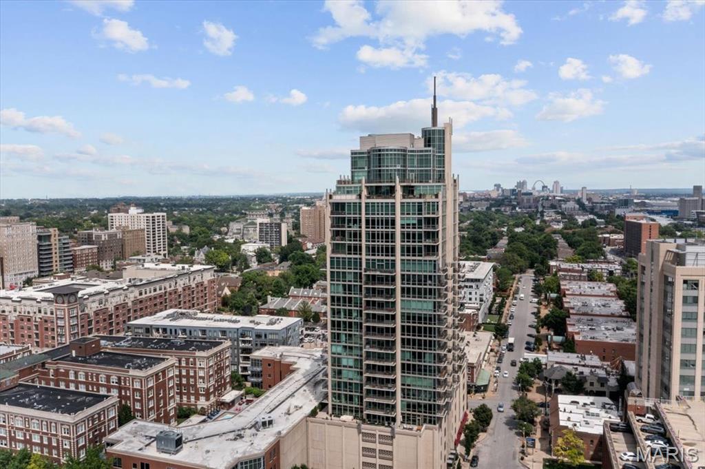 Park East Tower - Residential