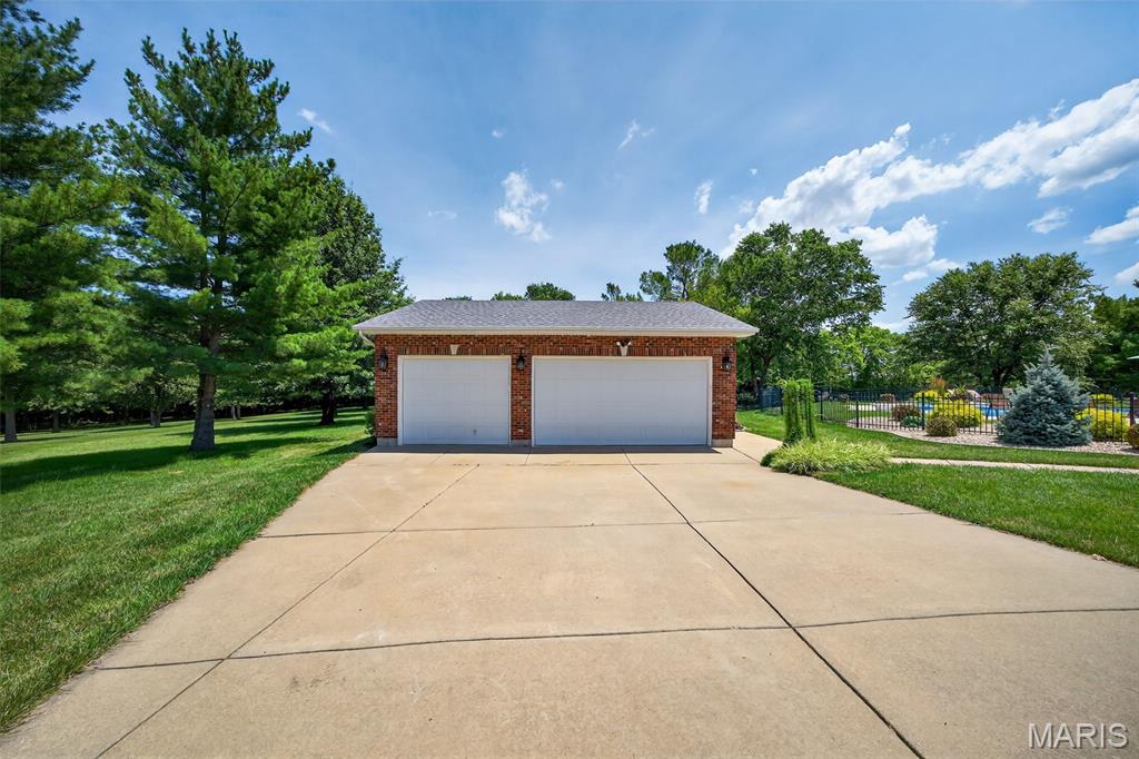 Town & Country Acres - Residential