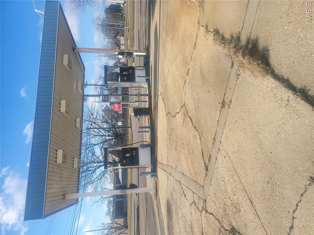 City/Sikeston - Commercial Sale