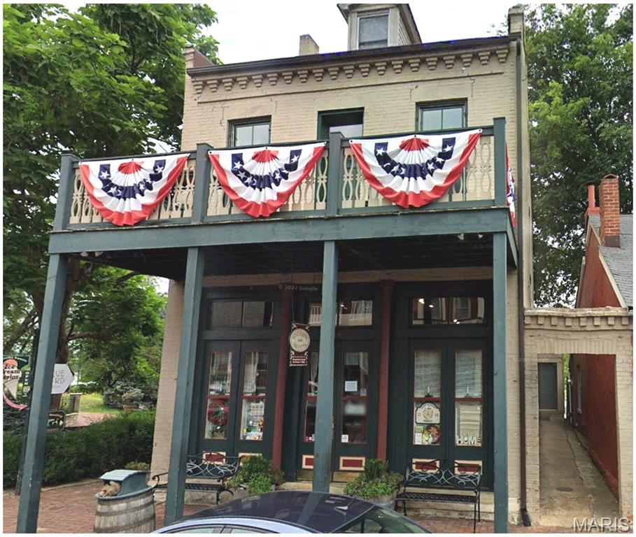 Historic Downtown Walking District
Adjacent to Kister Park
Wide Decking w/River & Park Views
Tenant is Riverside Sweets, 2 Apts & Ice cream Shop
PSRK STC APP
Close to County & City Municipal Buildings: OPO Tech Center, Katy Trail, Hospital & 30 restaurants
15 minutes to St. Louis Int. Airport
Sale Price: $1,050,000.00
Lease available: Suite B-1,265sf -$21.13 psf + NNN $5.43