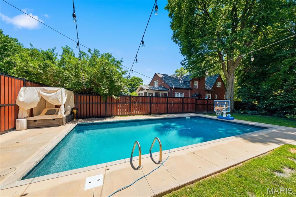 Compton Heights - Residential