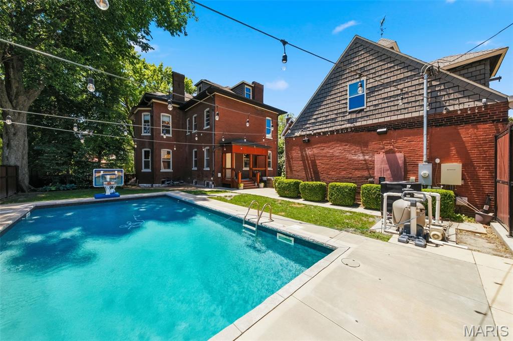 Compton Heights - Residential