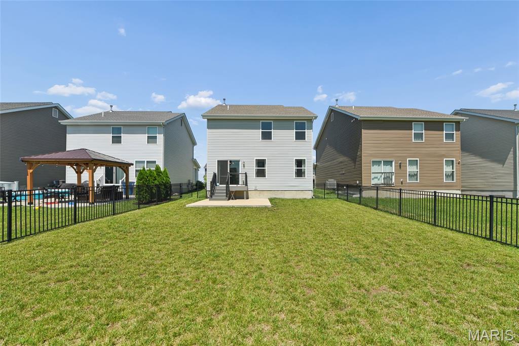 Charlestowne Place #4 - Residential