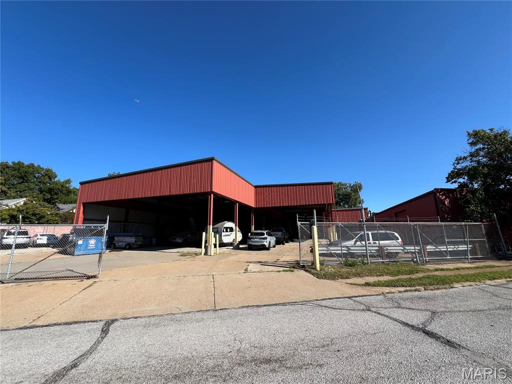 Shields Sub Of Lt 9-Sutton Tr - Commercial Sale