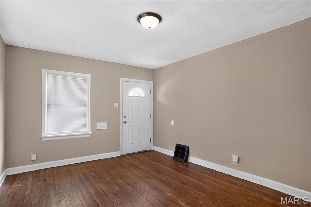 Belle Mead Place Resub Acre Lt 11 - Residential
