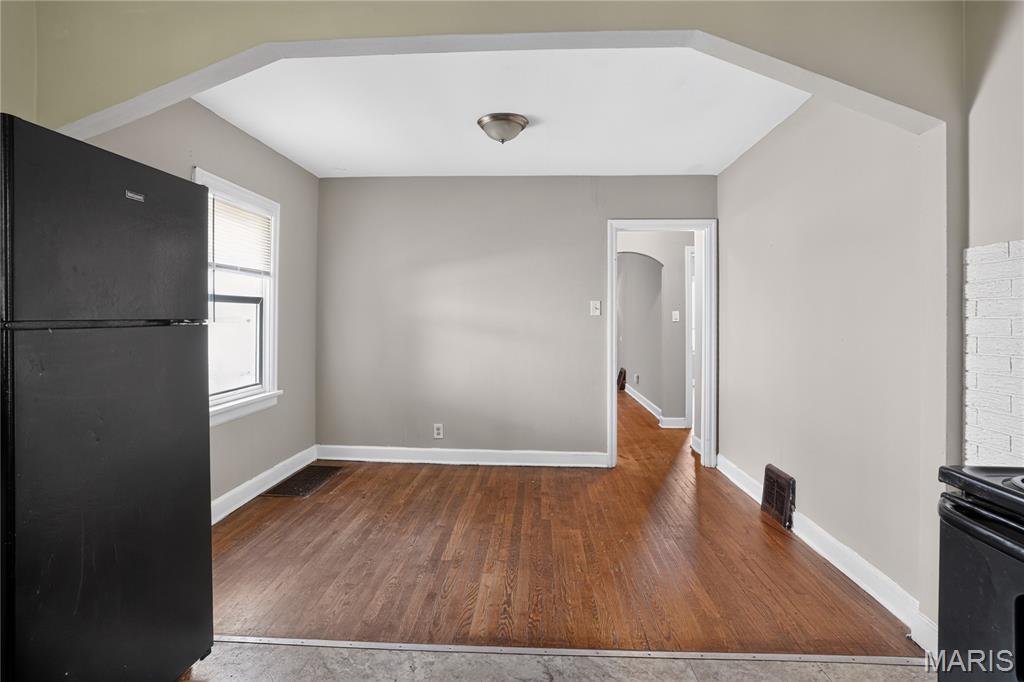 Belle Mead Place Resub Acre Lt 11 - Residential