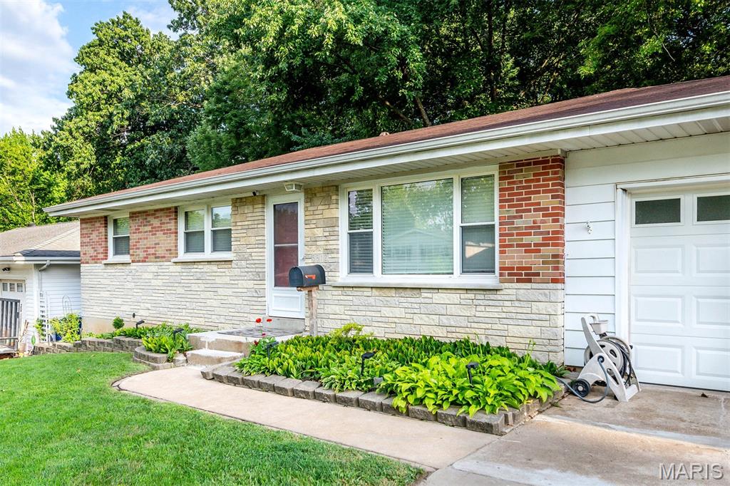 Elmdale Manor 1 - Residential