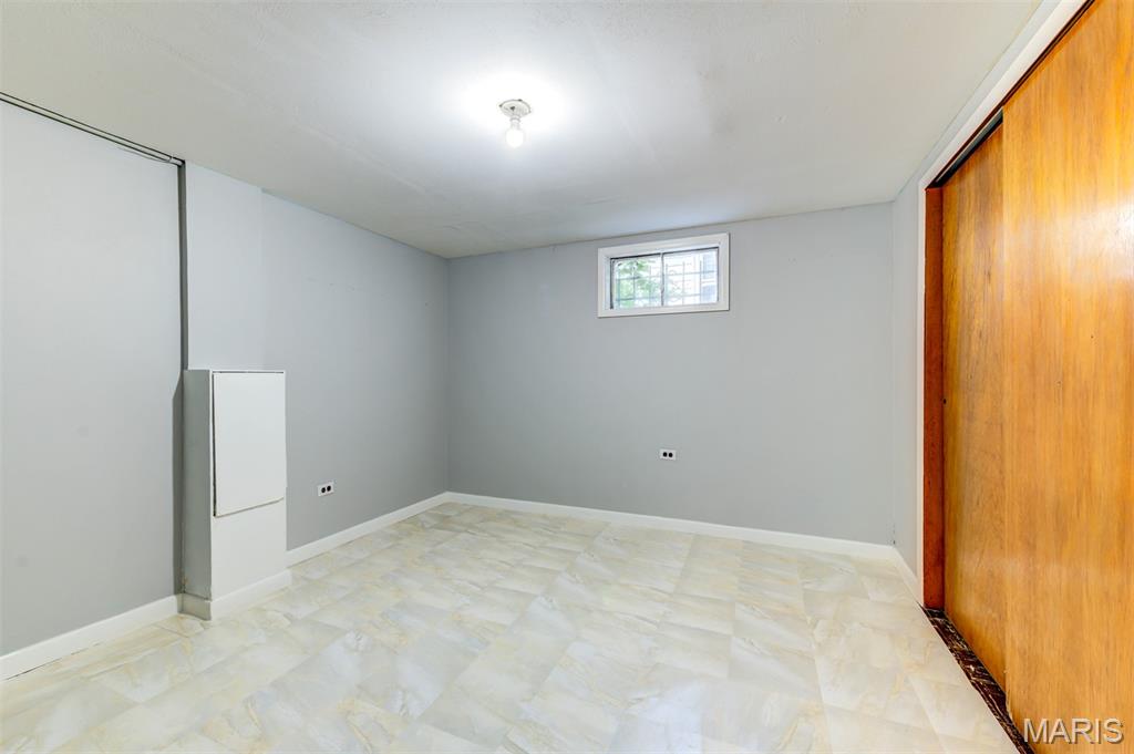 Elmdale Manor 1 - Residential
