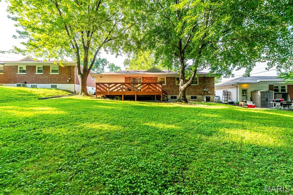 Elmdale Manor 1 - Residential