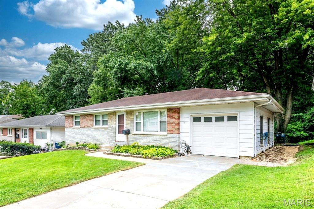 Elmdale Manor 1 - Residential