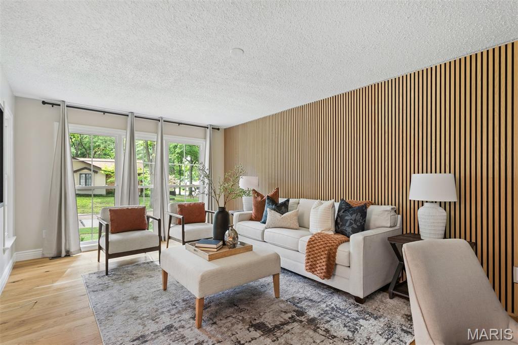 Country Lane Woods First Add - Residential