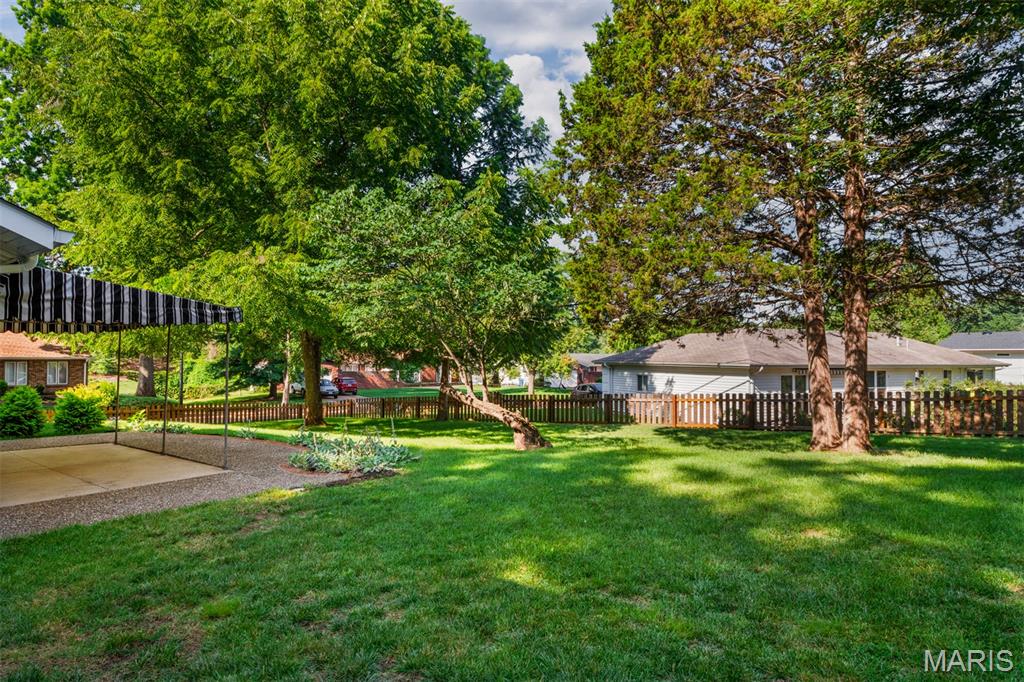 Country Lane Woods First Add - Residential