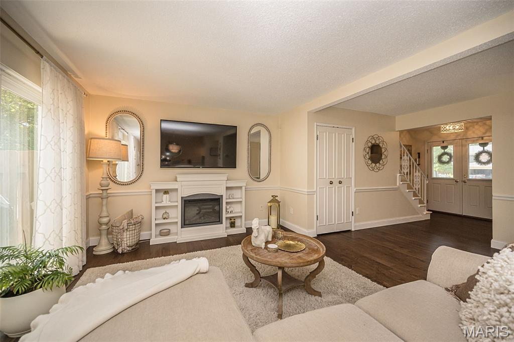 Wood Lake Condo 3 - Residential