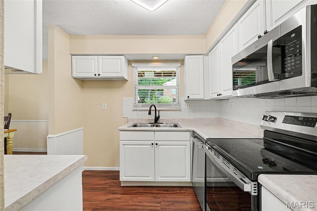 Colony Woods Condo - Residential